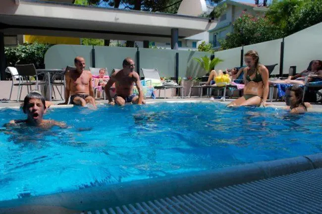 Hotel Ambassador Riccione 3*,